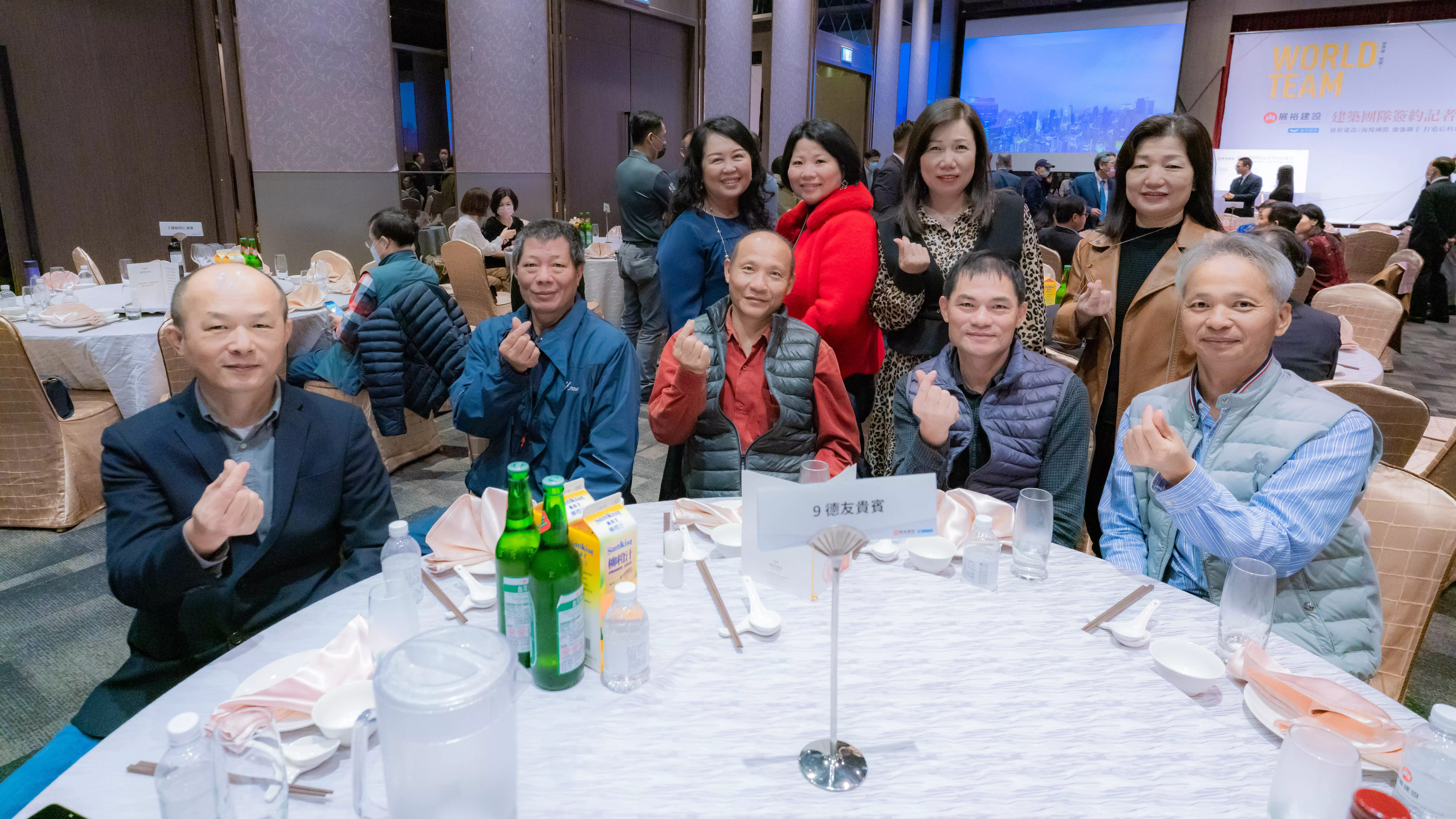 展裕后寶段建築團隊簽約記者會