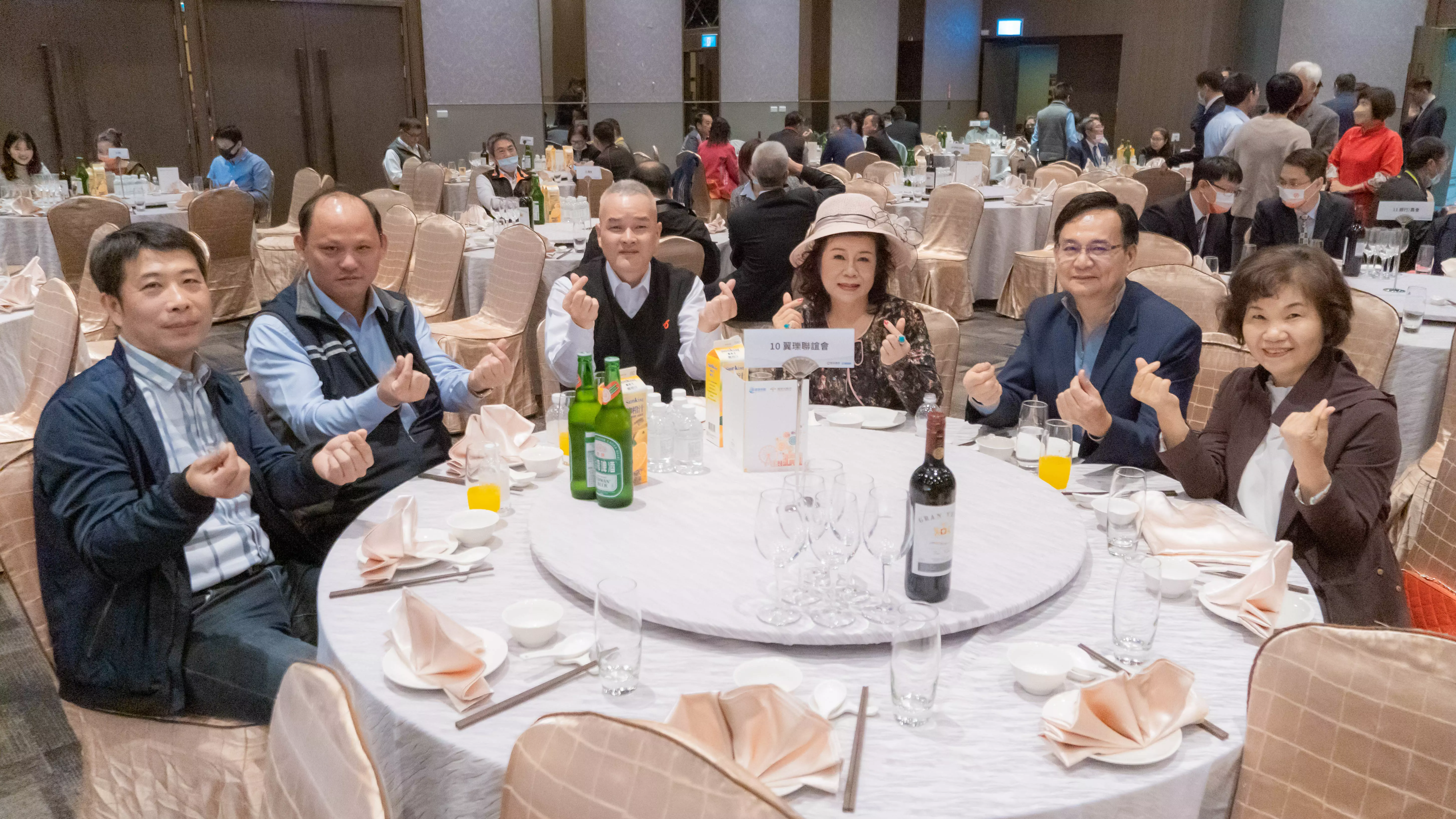 展裕后寶段建築團隊簽約記者會